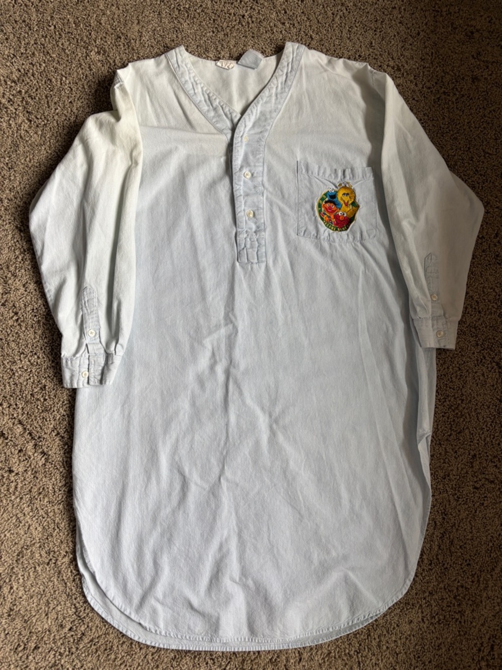 Women’s/Kids Sesame Street vintage night shirt
